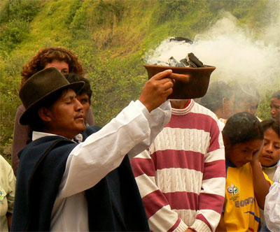 Rituale mit Palo Santo Holz
